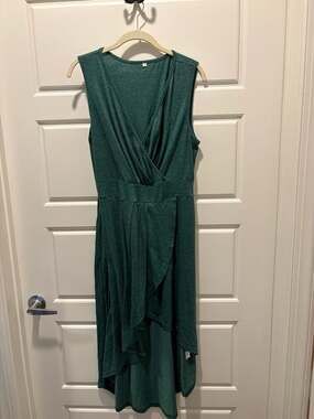 Women's Deep V Neck Sleeveless High Low Crossover Hem Flowy Midi Casual Dress -